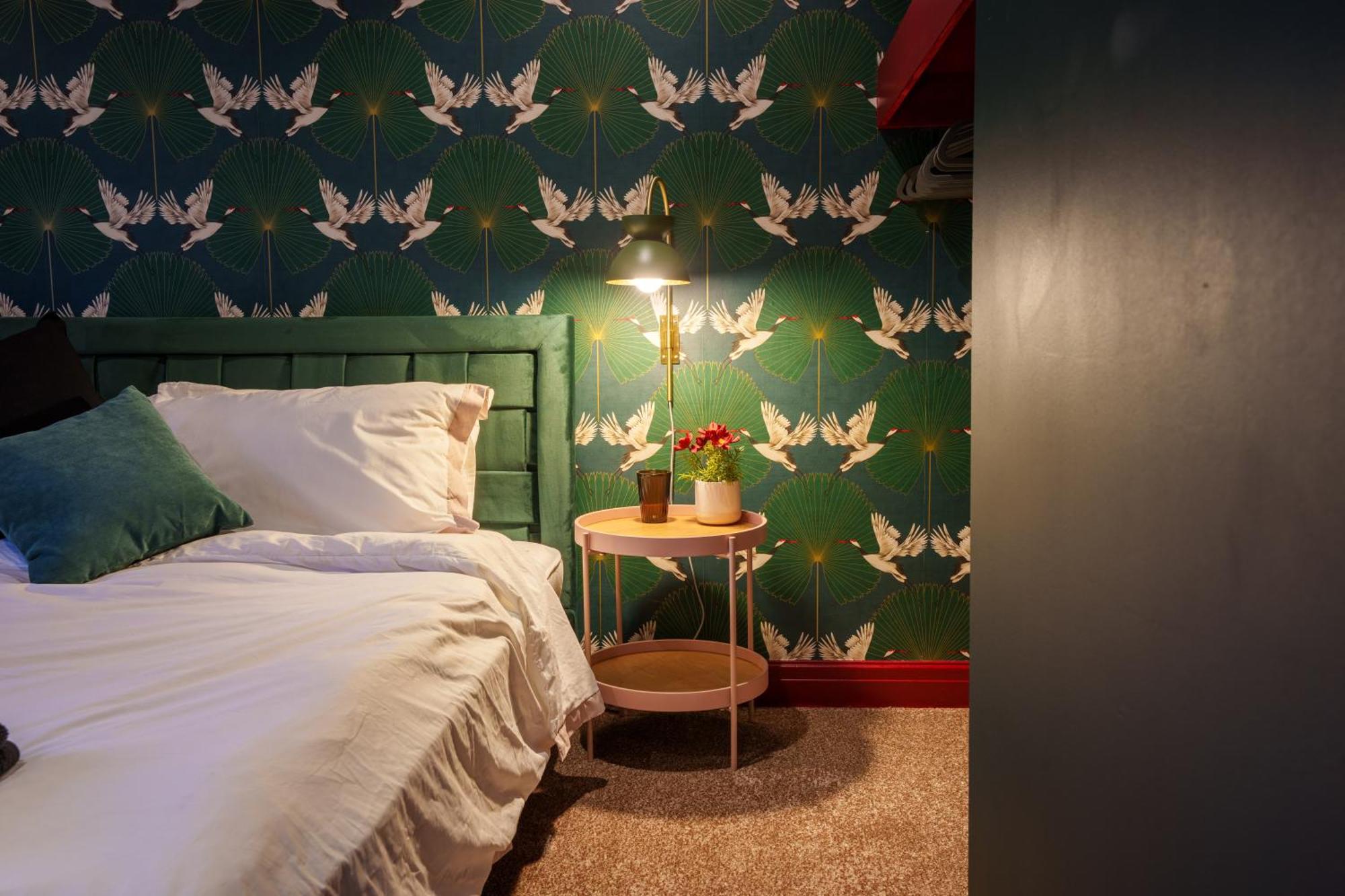 Stay With Airhgt @ Luxe Apartment In Central Harrogate Luaran gambar